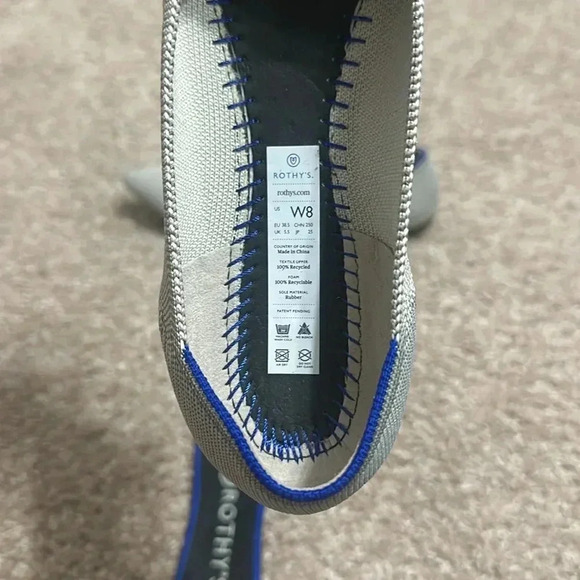 Rothy’s - Picture 7 of 7